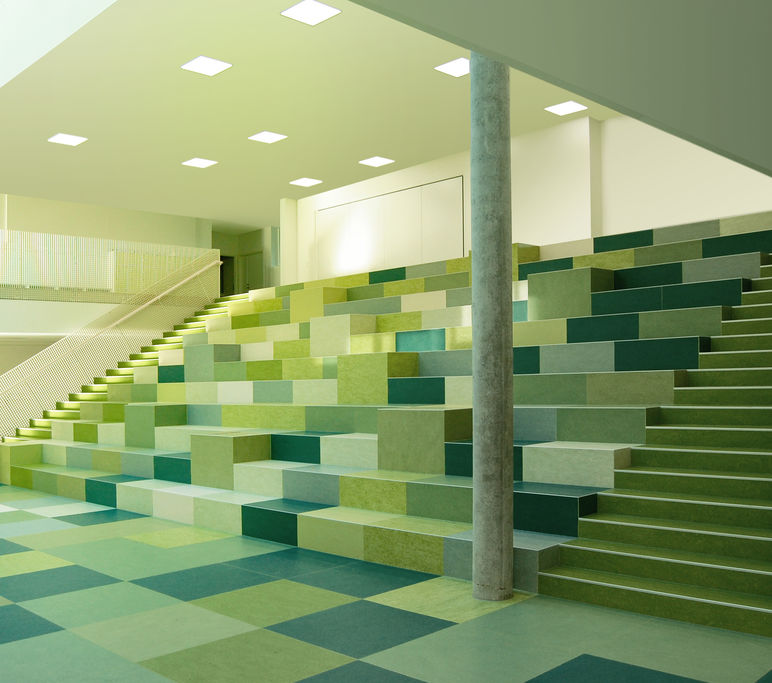 Dalby-Hall-stair